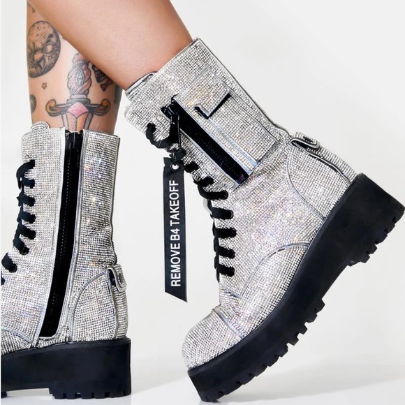 Poster Grl Dolls Kill Rhinestone Billionaire Boots - Picture 3 of 11